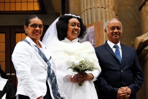 Photos de famille avant la cérémonie