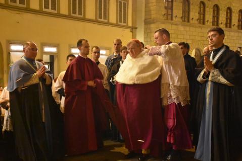 Habillement du Pontife