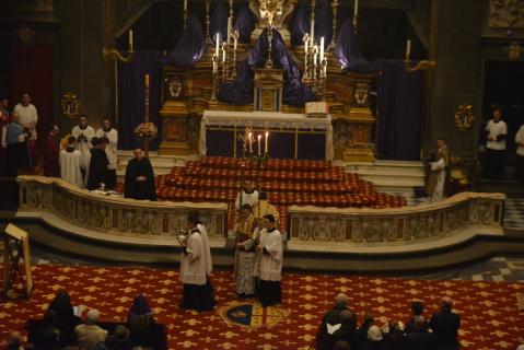 Procession pour le chant de l&rsquo;<em>Exsultet</em>