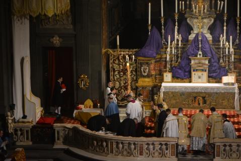 Le Pontife retourne au trône