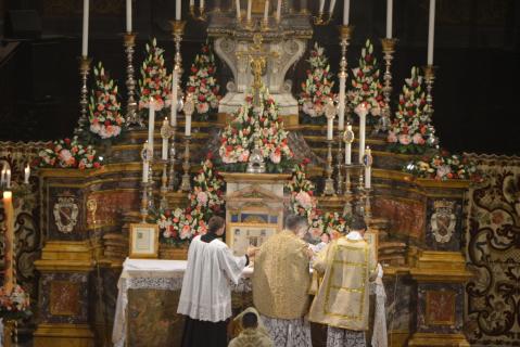 Encensement de l&rsquo;autel