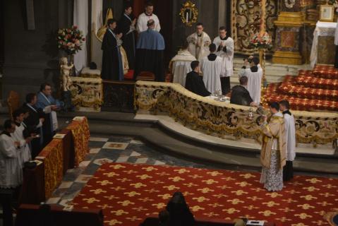 Encensement de Monseigneur Gilles Wach, Prieur Général.