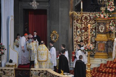 Habillement du Pontife
