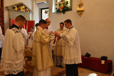 Habillement du Pontife