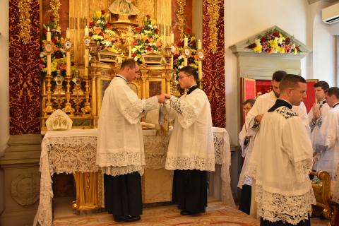 Habillement du Pontife