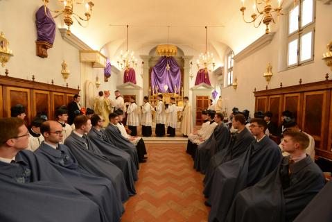 Habillement du Pontife