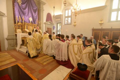 <i>Ecce Agnus Dei</i>