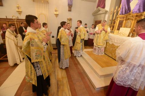 <i>Ite missa est</i>