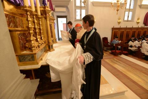 Dépouillement de l&rsquo;autel