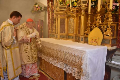 Encensement de l&rsquo;autel