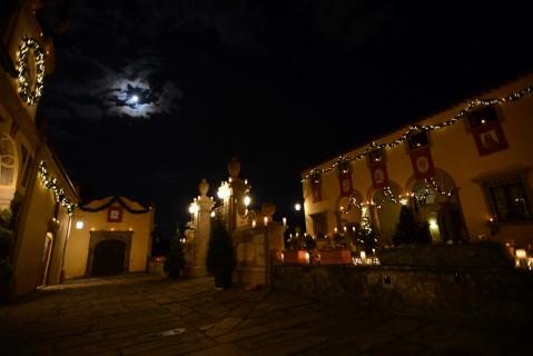 Le séminaire décoré pour la fête de l&rsquo;Immaculée Conception