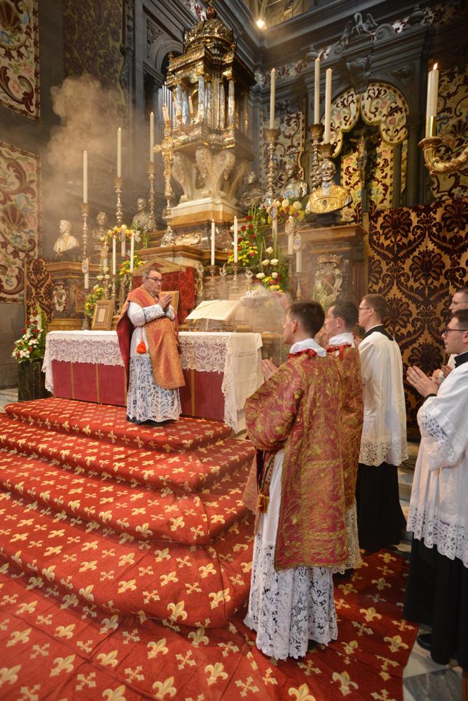 Encensement du célébrant