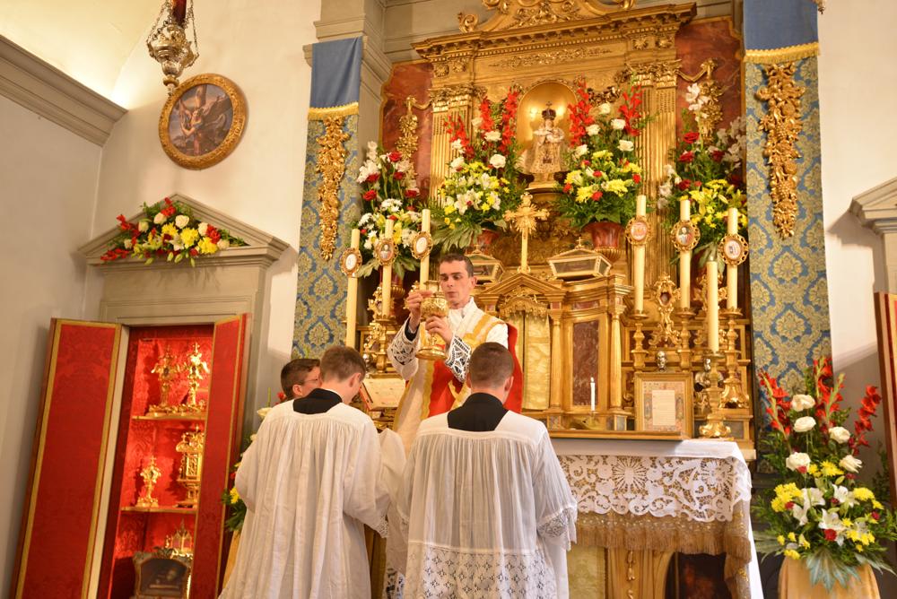 <i>Ecce Agnus Dei</i>