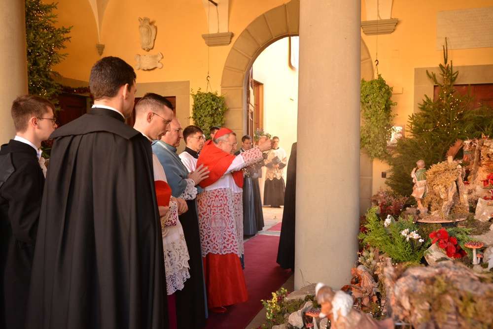 Encensement de la crèche