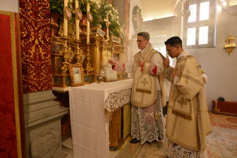 Encensement de l&rsquo;autel