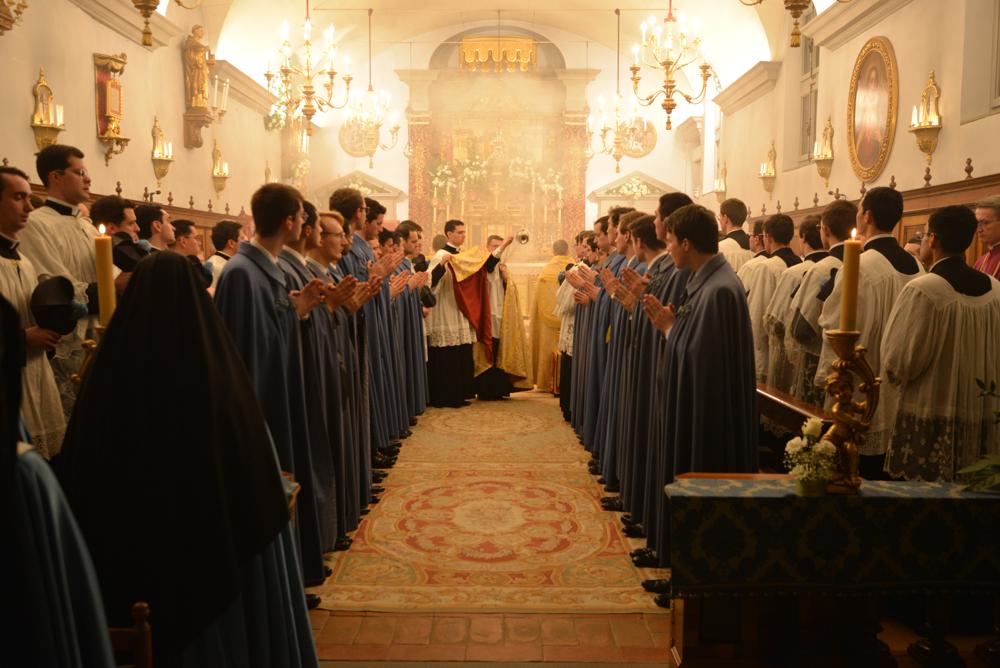 Encensement du ch&oelig;ur