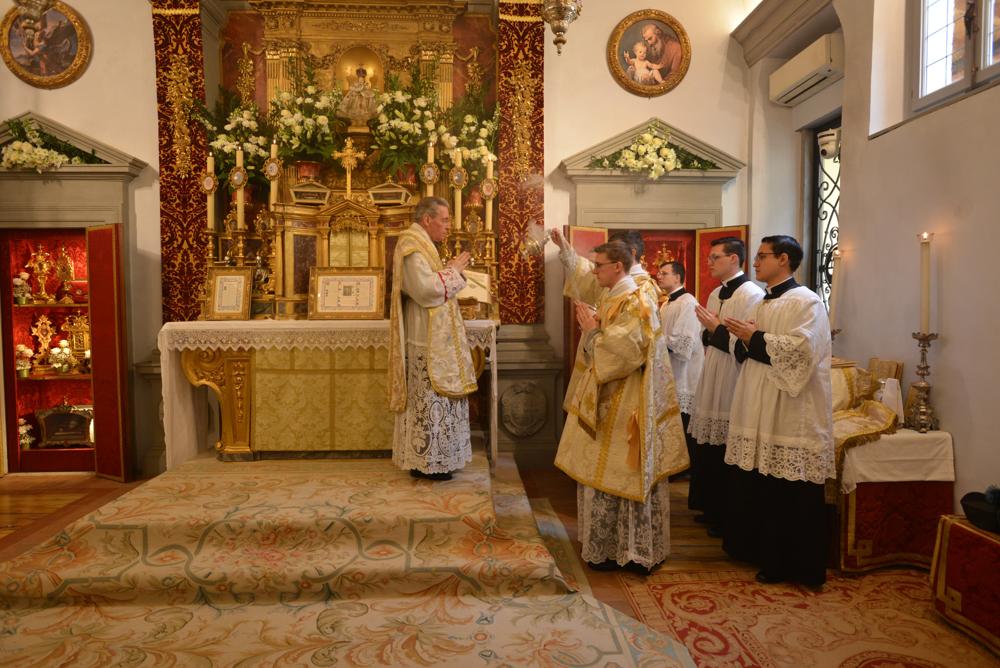 Encensement du célébrant