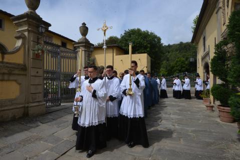 Procession dans la propriété
