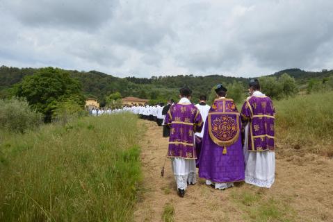 Procession dans la propriété