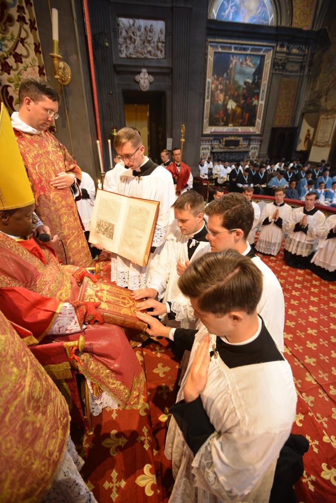 Ordination des lecteurs