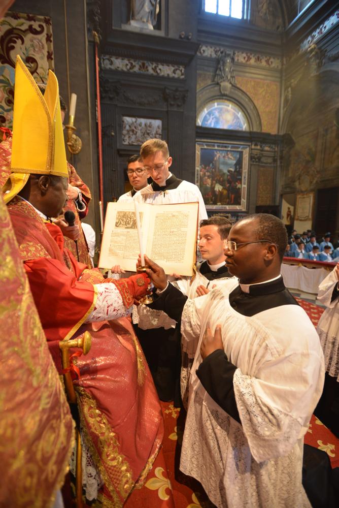 Ordination des acolytes