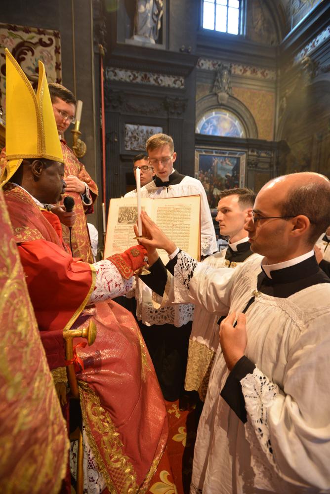 Ordination des acolytes