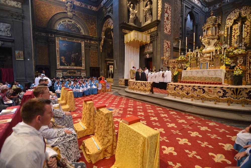 Habillement du Pontife