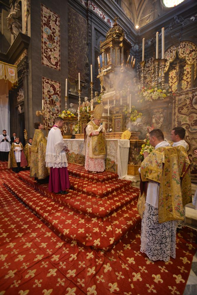 Encensement du Pontife