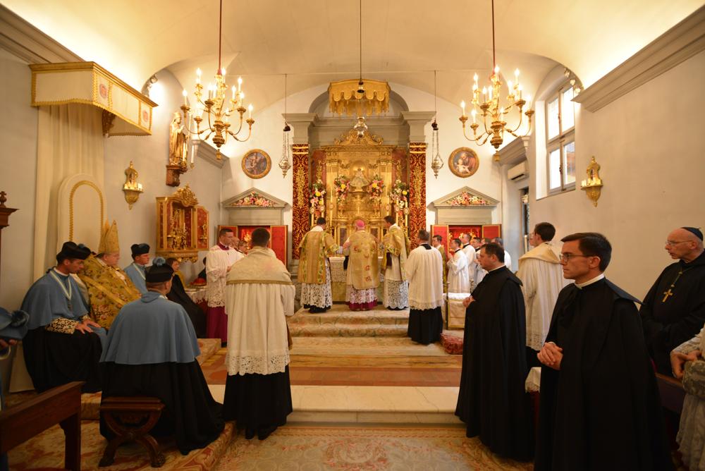 Encensement de l&rsquo;autel