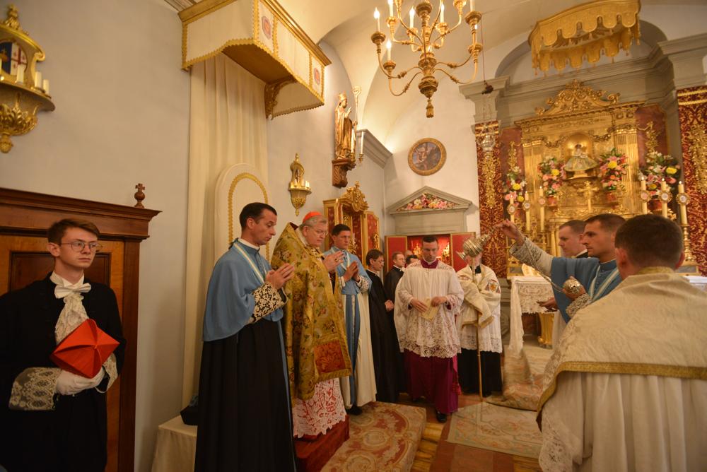 Encensement du cardinal