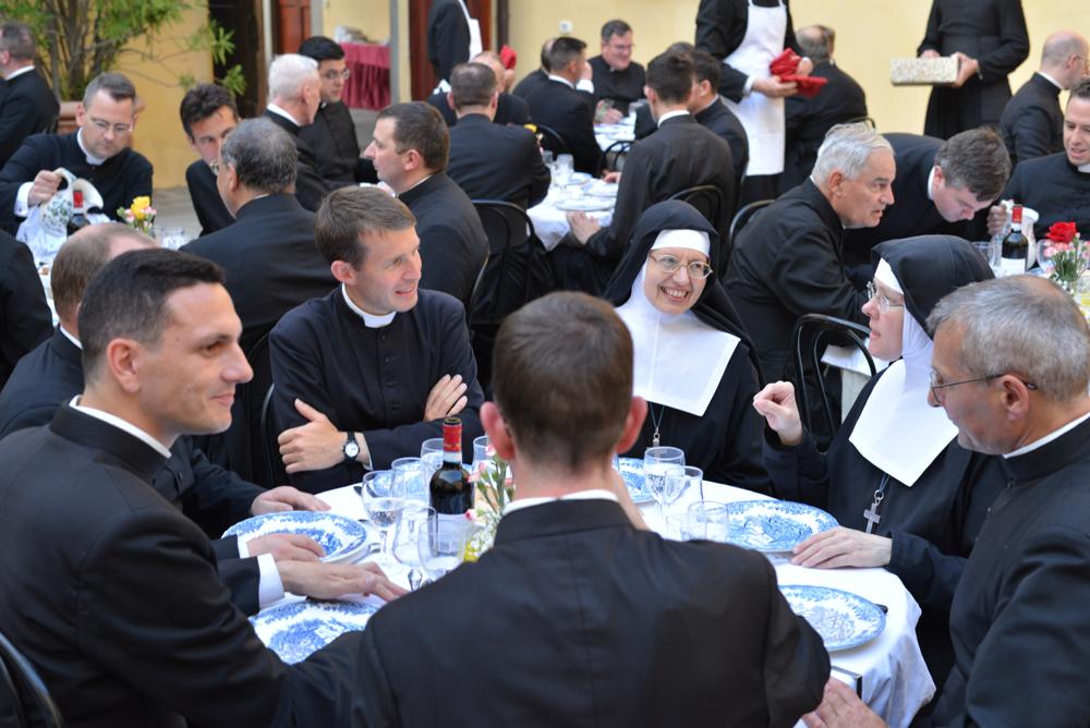 Dîner dans la Cour intérieure