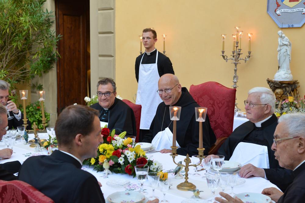 Dîner dans la Cour intérieure
