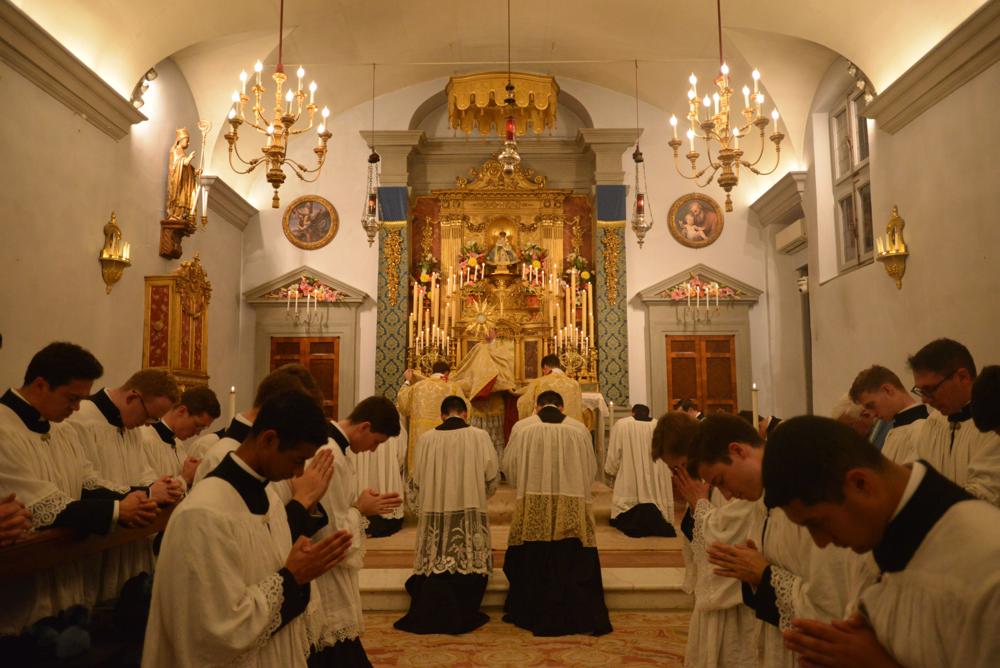 8<sup>e</sup> jour de la neuvaine<br/>Salut du Saint-Sacrement