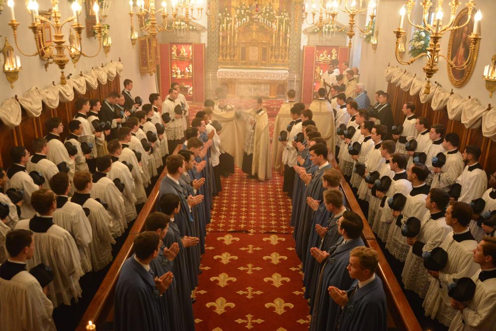 Encensement du ch&oelig;ur