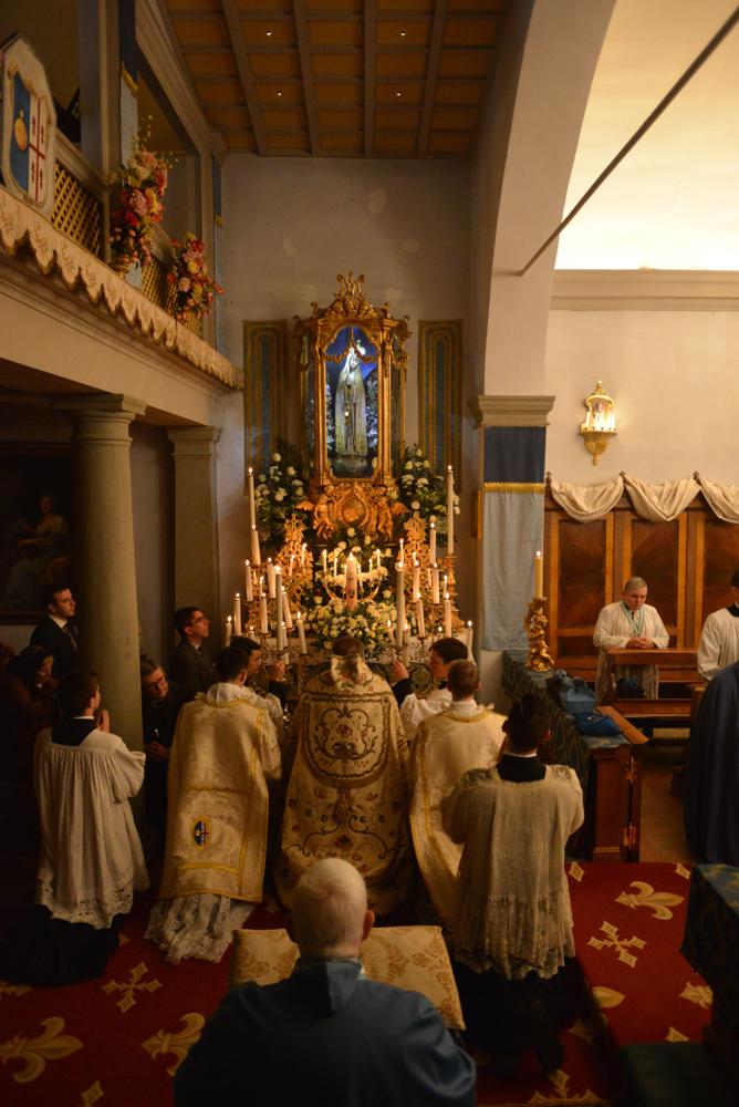 Renouvellement de la consécration de l&rsquo;Institut à l&rsquo;Immaculée Conception par M<sup>gr</sup> le Prieur Général