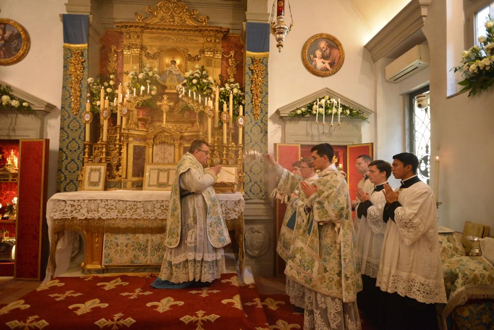 Encensement du célébrant