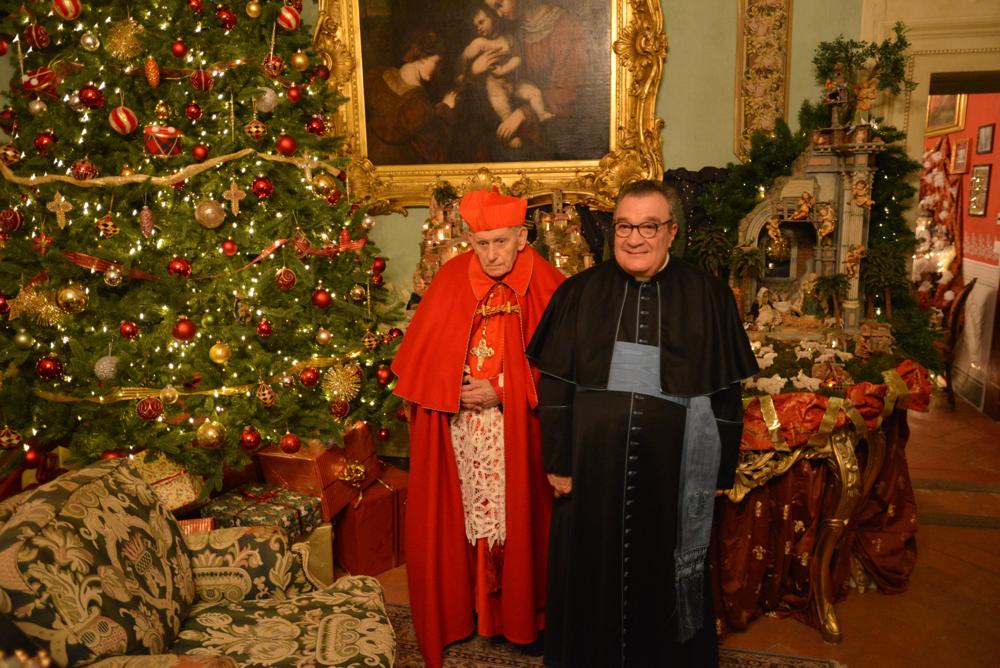 S. E. R. le cardinal Simoni et M<sup>gr</sup> Wach