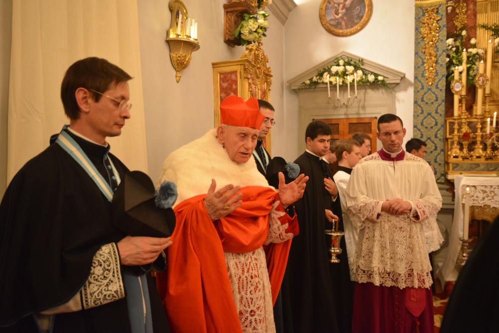 Son Éminence nous adresse quelques mots encourageants sur l&rsquo;efficacité des sacramentaux