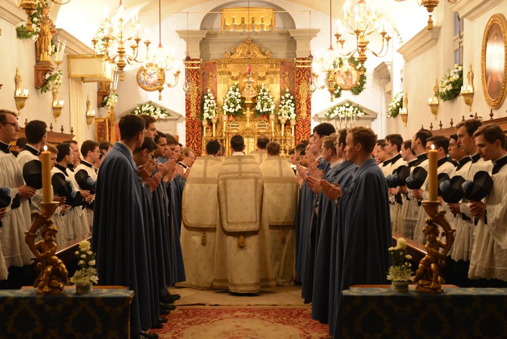 Procession d&rsquo;entrée