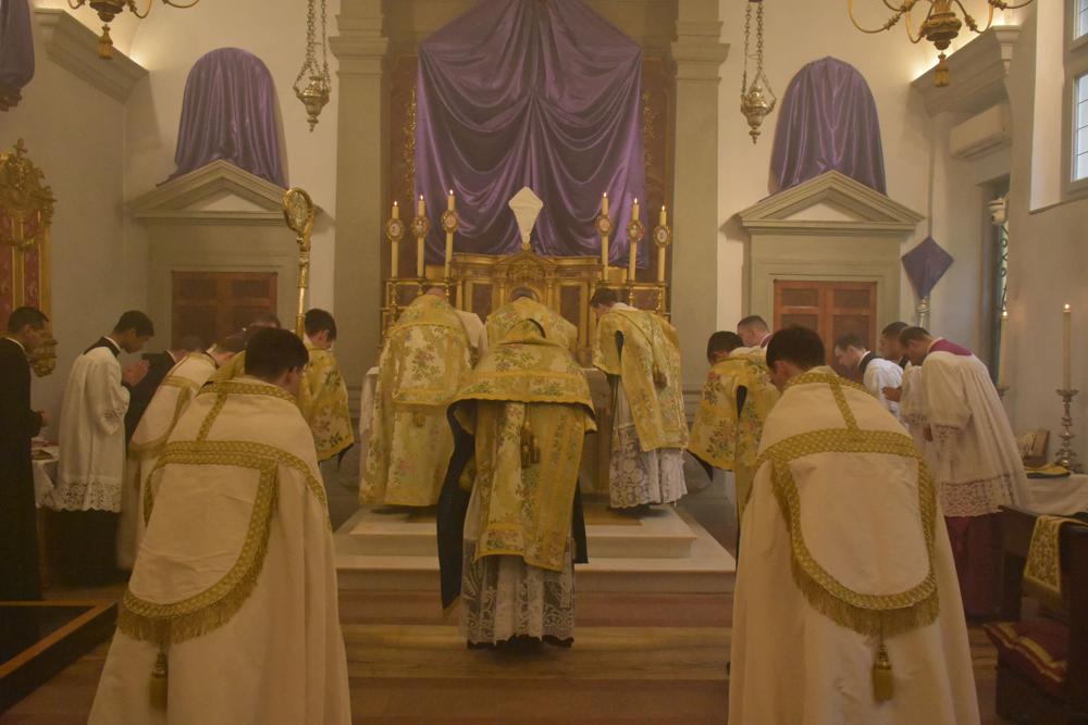 <i>Sanctus</i>