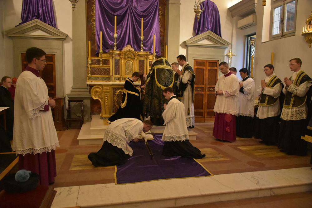 Adoration de la croix