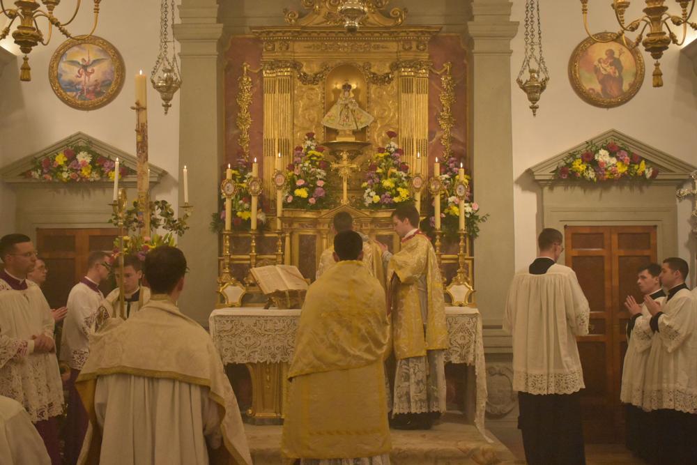 Encensement des oblats