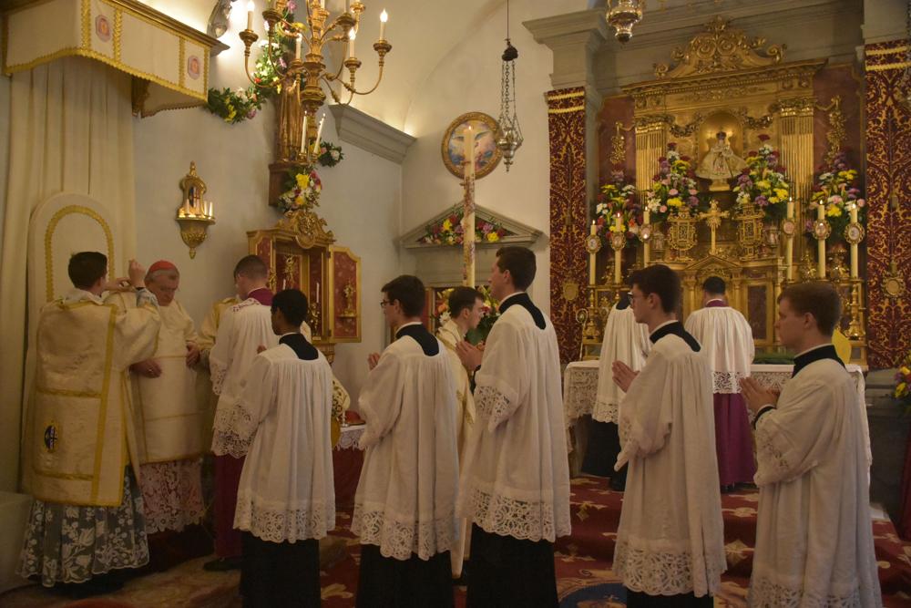 Déshabillement du Pontife