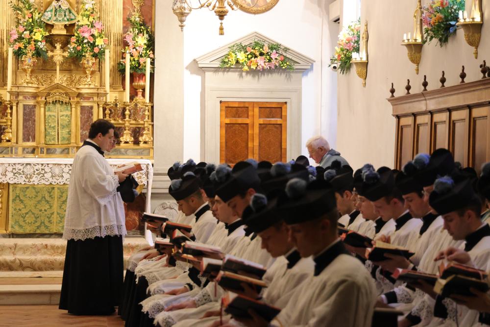 Intonation de l&rsquo;antienne