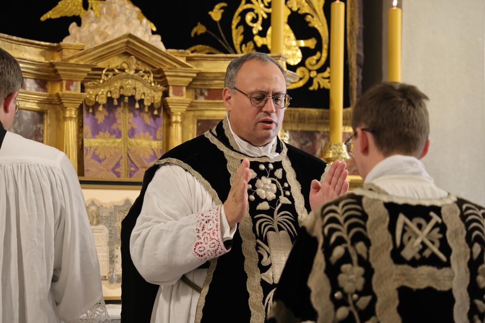 <i>Orate fratres</i>